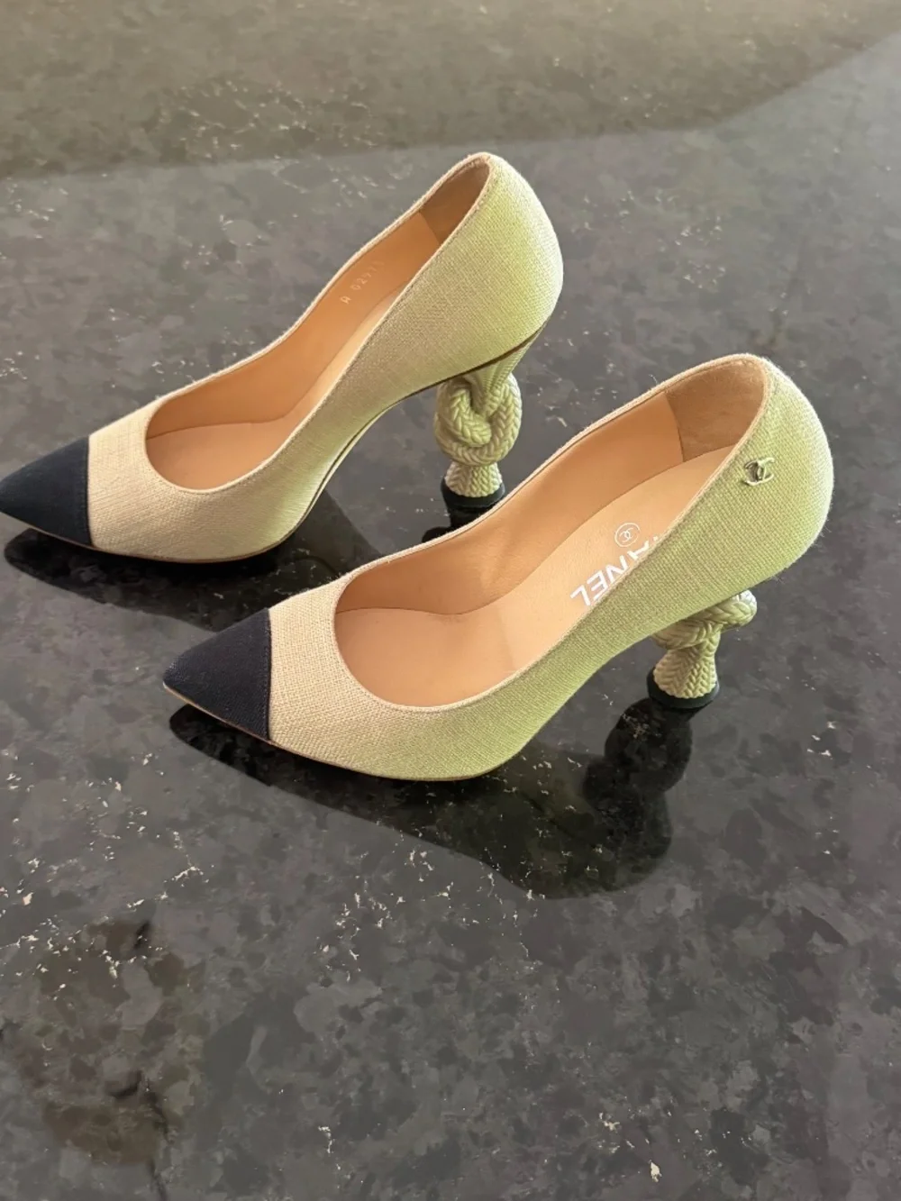 Chanel Colorblock Pattern Pumps - Picture 2 of 13